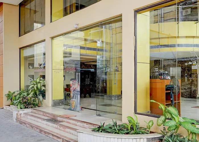 Super Townhouse Koyambedu