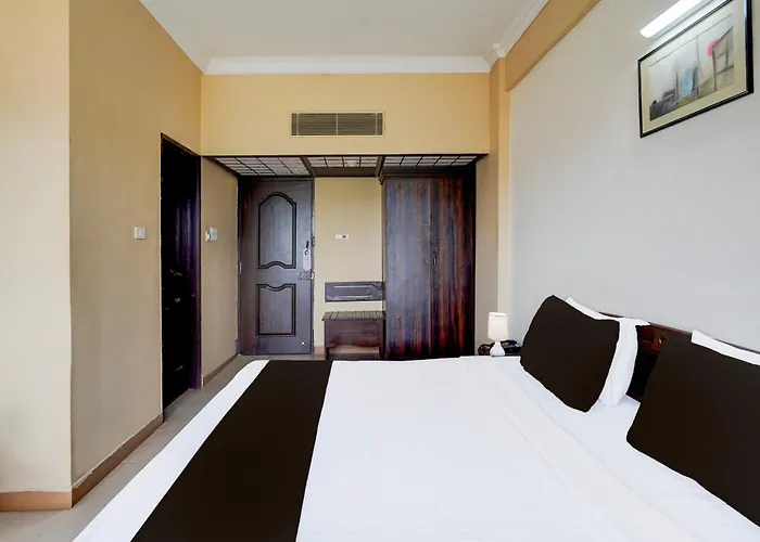 Super Townhouse Koyambedu