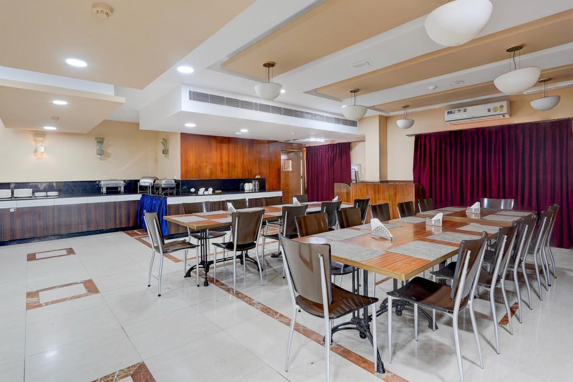 Super Townhouse Koyambedu 3* Chennai